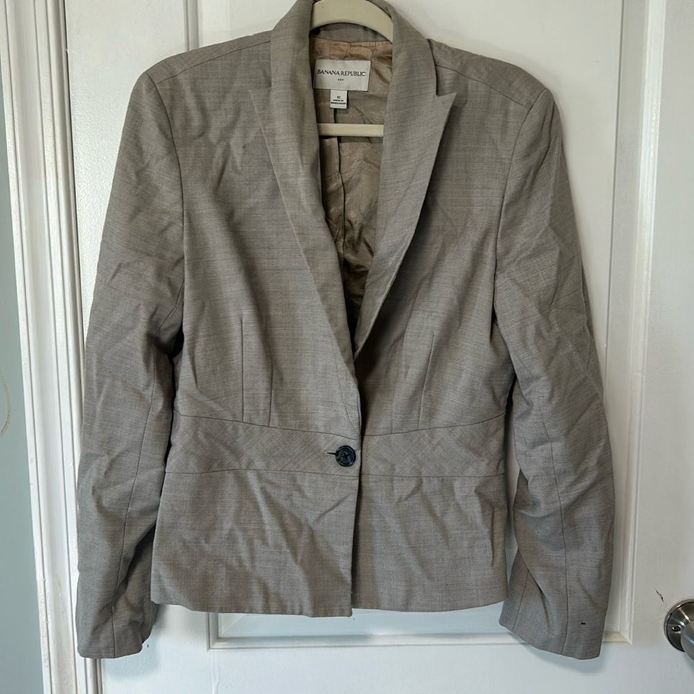 Banana republic blazer size US 12